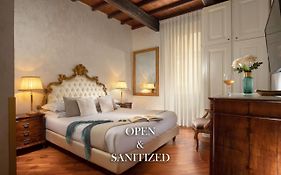 Condotti Corner Apartment Piazza di Spagna